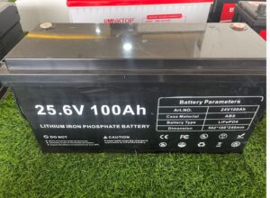 Ranktop 100Ah 25.6V Lithium  Ion Phosphate LiFePO4 Solar Battery